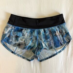 Lululemon Speed Up Shorts 2.5” Lined Sun Dazed Multi Blue/Black